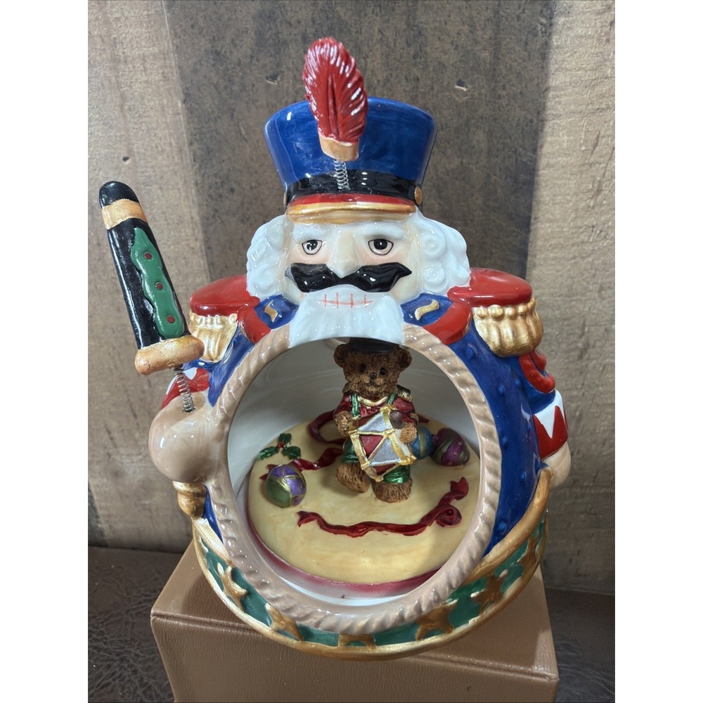 Towle Wobble Nutcracker Figure JCPenney Holiday Novelties Christmas Vtg 1990s